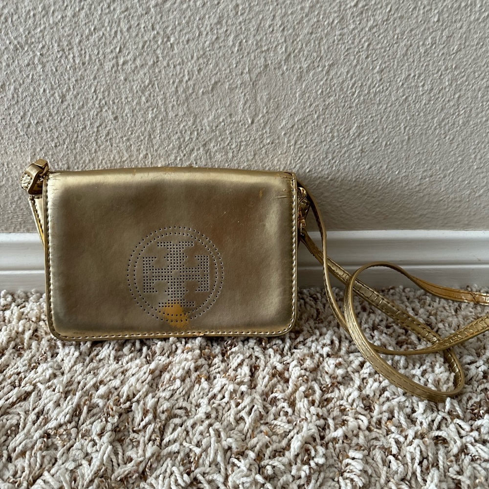 Tory Burch gold crossbody purse / shoulder bag